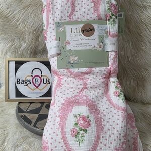 Lillian August Gauze Cotton Pink Hearts & Roses Throw Blanket NEW Cottage Core